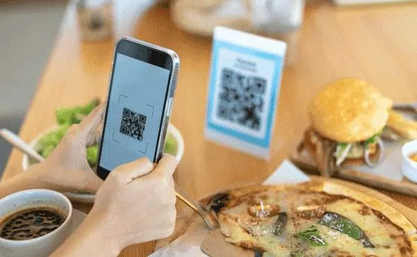 ScanningQR.webp
